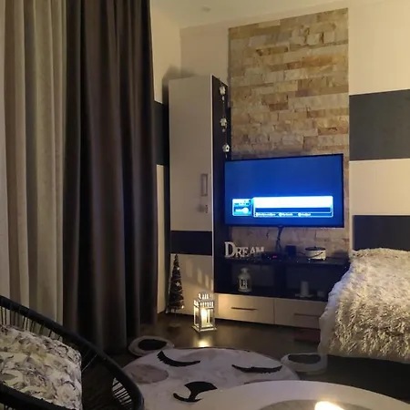 Silver Mountain Milmari Apartment