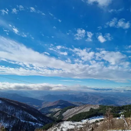 Silver Mountain Milmari Apartment